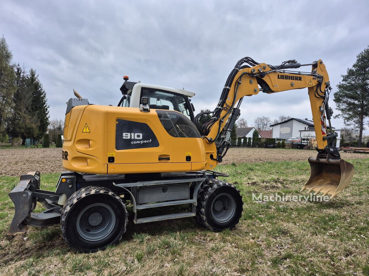 2018 Liebherr 910, dovoz Skladom v EÚ — foto 3 z 16