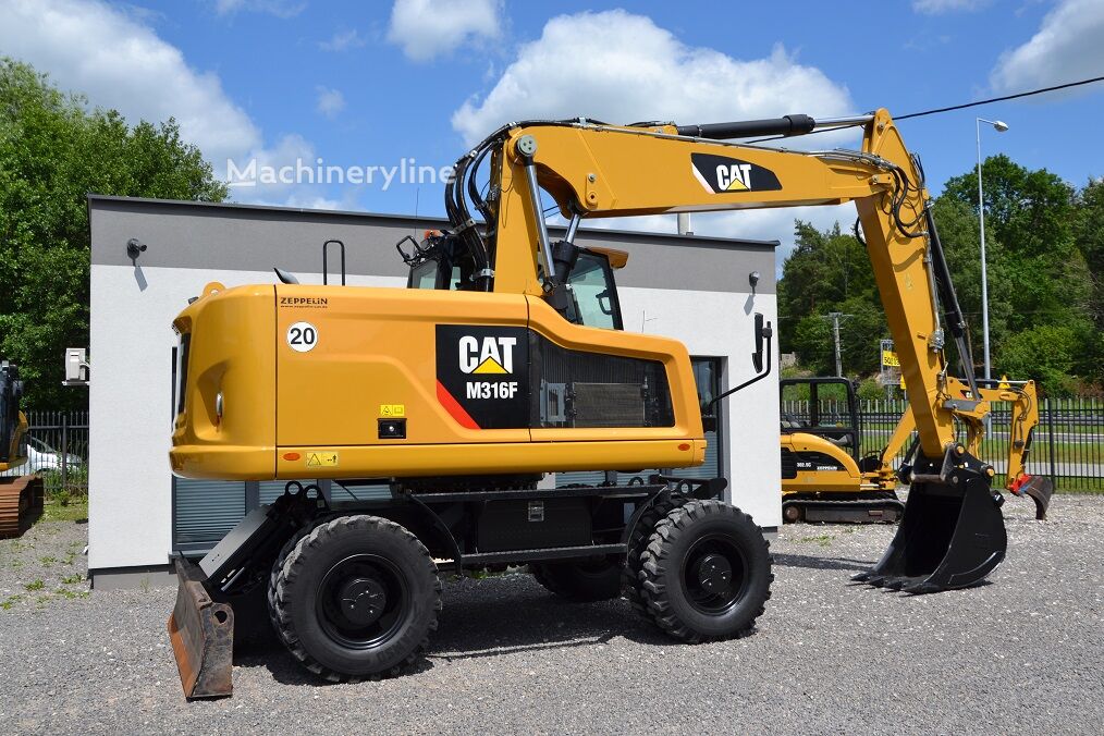 2017 Caterpillar, 12 000 mth, dovoz Skladom v EÚ — foto 11 z 16