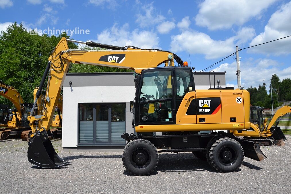 2017 Caterpillar, 12 000 mth, dovoz Skladom v EÚ — foto 4 z 16