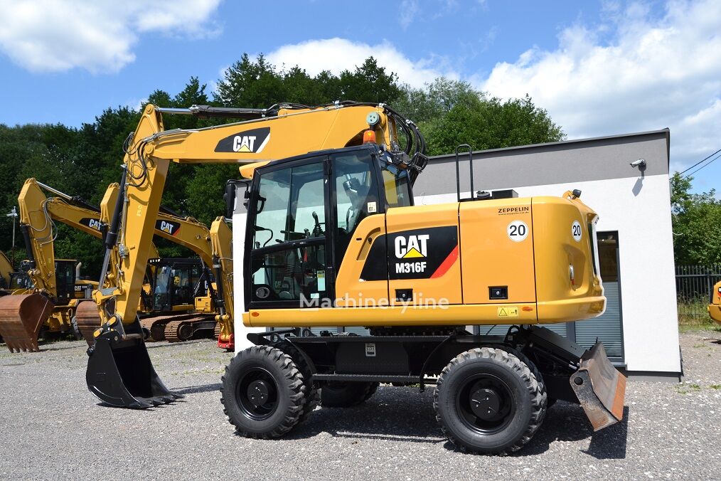 2017 Caterpillar, 12 000 mth, dovoz Skladom v EÚ — foto 5 z 16