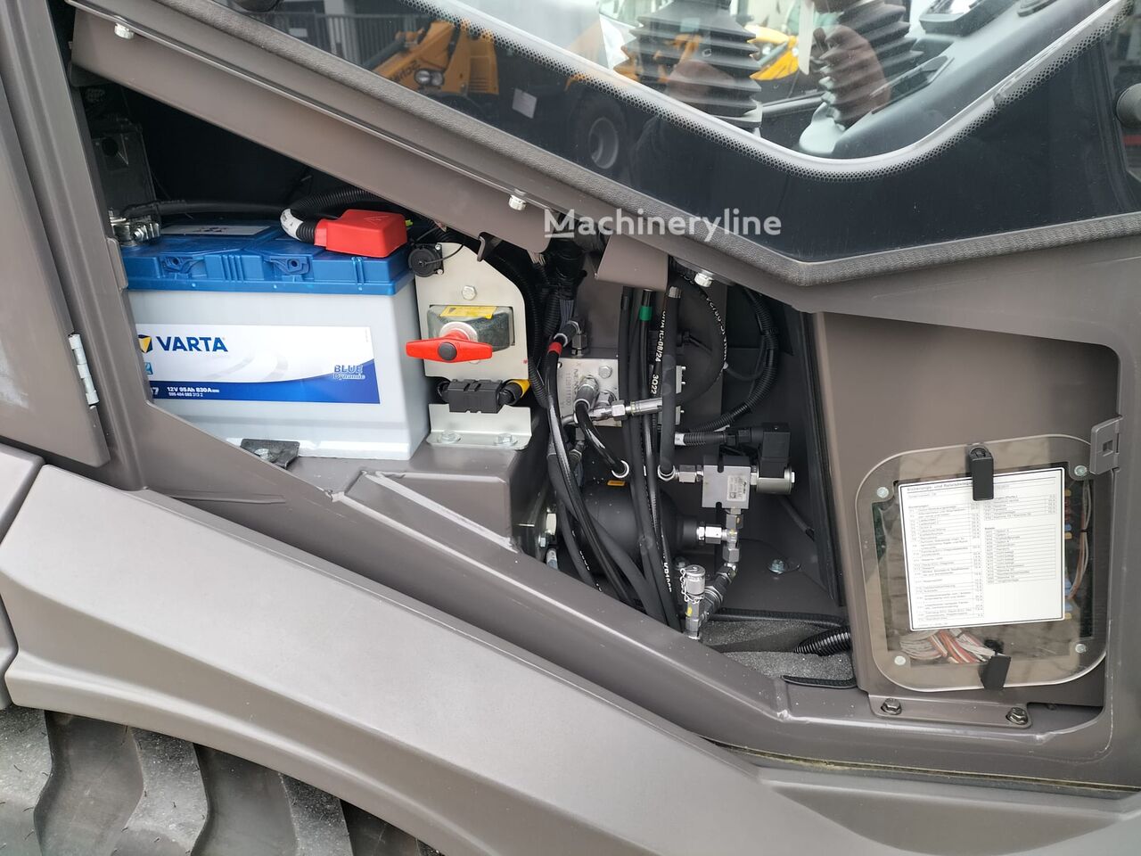 2023 Mecalac AX, dovoz Skladom v EÚ — foto 10 z 13