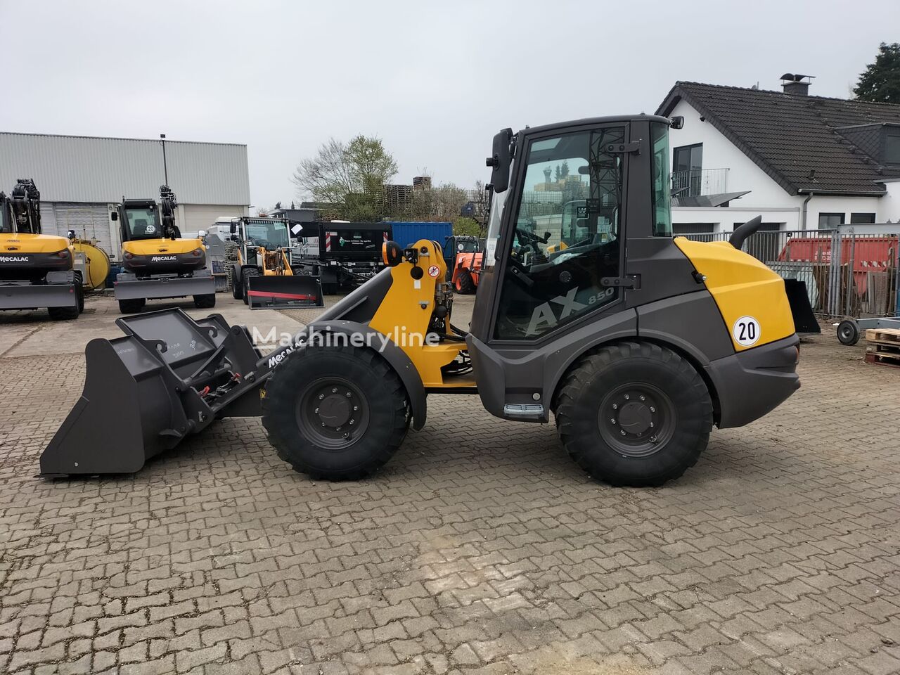 2023 Mecalac AX, dovoz Skladom v EÚ — foto 2 z 13
