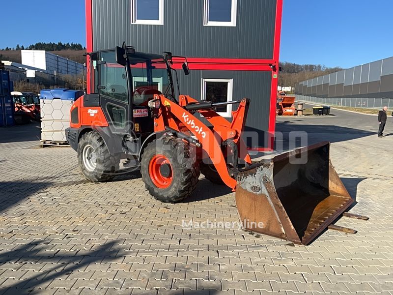 2016 Kubota R065, 3 243 mth, dovoz Skladom v EÚ — foto 1 | AMECAR 2016 Kubota R065, 3 243 mth, dovoz Skladom v EÚ — foto 1