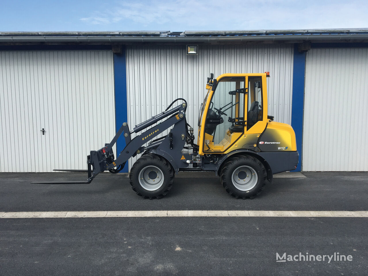 2023 Eurotrac NEW, dovoz Skladom v EÚ — foto 2 z 10
