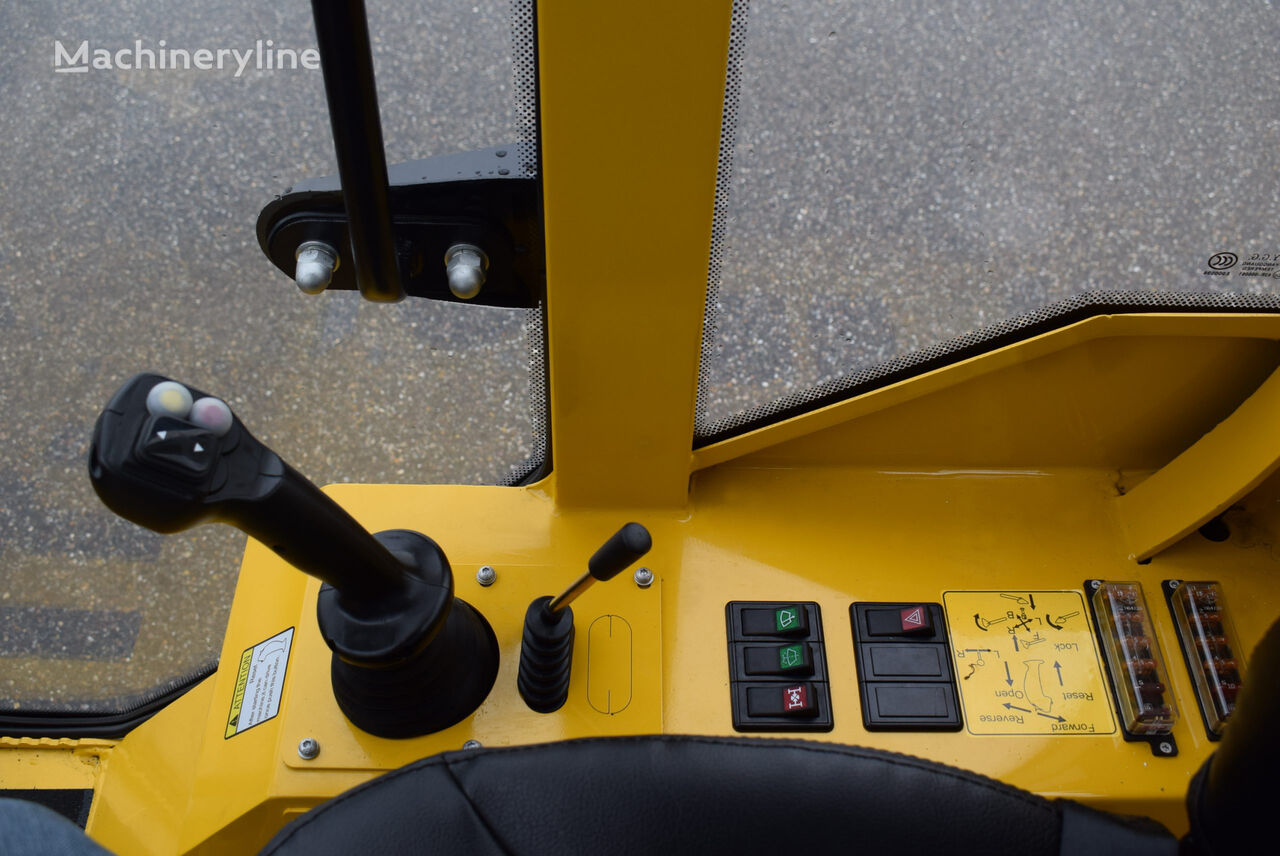 2023 Eurotrac NEW, 3 mth, dovoz Skladom v EÚ — foto 5 z 8