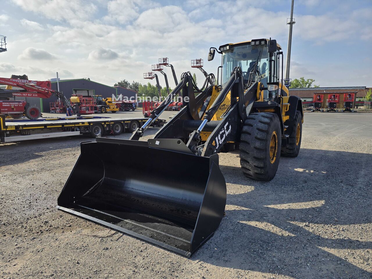 2019 JCB 437, 6 900 mth, dovoz Skladom v EÚ — foto 1 | AMECAR 2019 JCB 437, 6 900 mth, dovoz Skladom v EÚ — foto 1