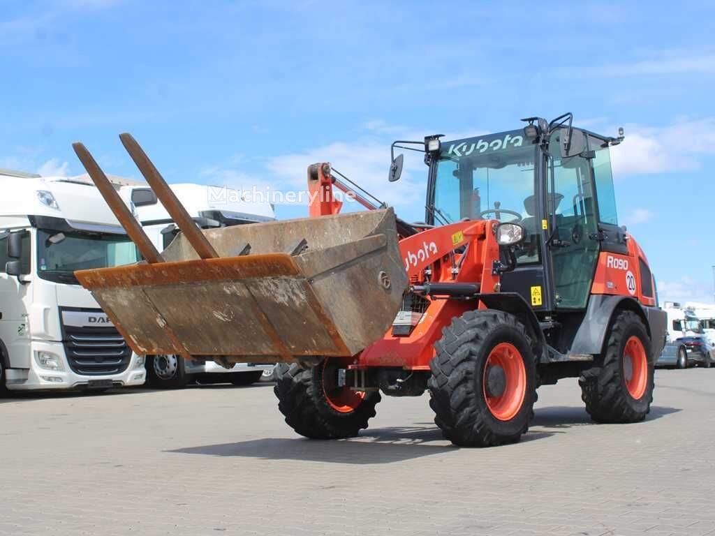2021 Kubota R090, dovoz Skladom v EÚ — foto 1 | AMECAR 2021 Kubota R090, dovoz Skladom v EÚ — foto 1