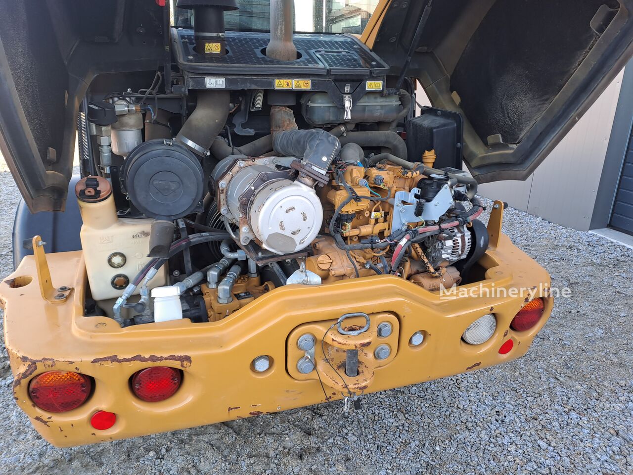 2017 Caterpillar 908M, 6 533 mth, dovoz Skladom v EÚ — foto 11 z 16