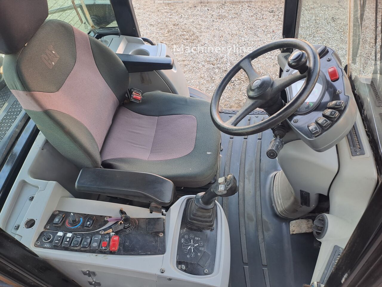 2017 Caterpillar 908M, 6 533 mth, dovoz Skladom v EÚ — foto 12 z 16
