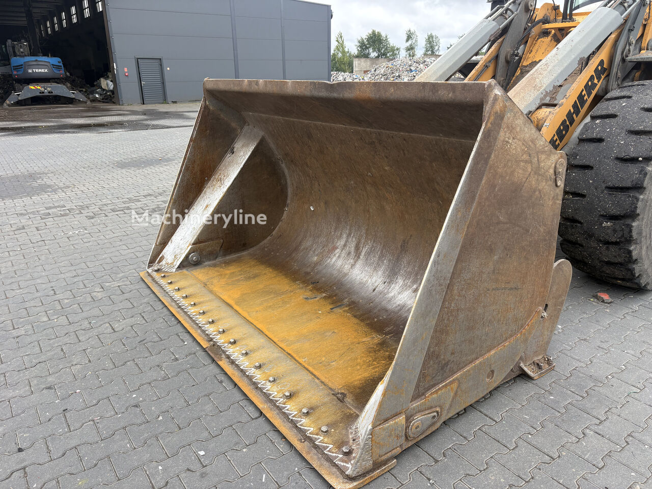 2015 Liebherr, 15 681 mth, dovoz Skladom v EÚ — foto 11 z 13
