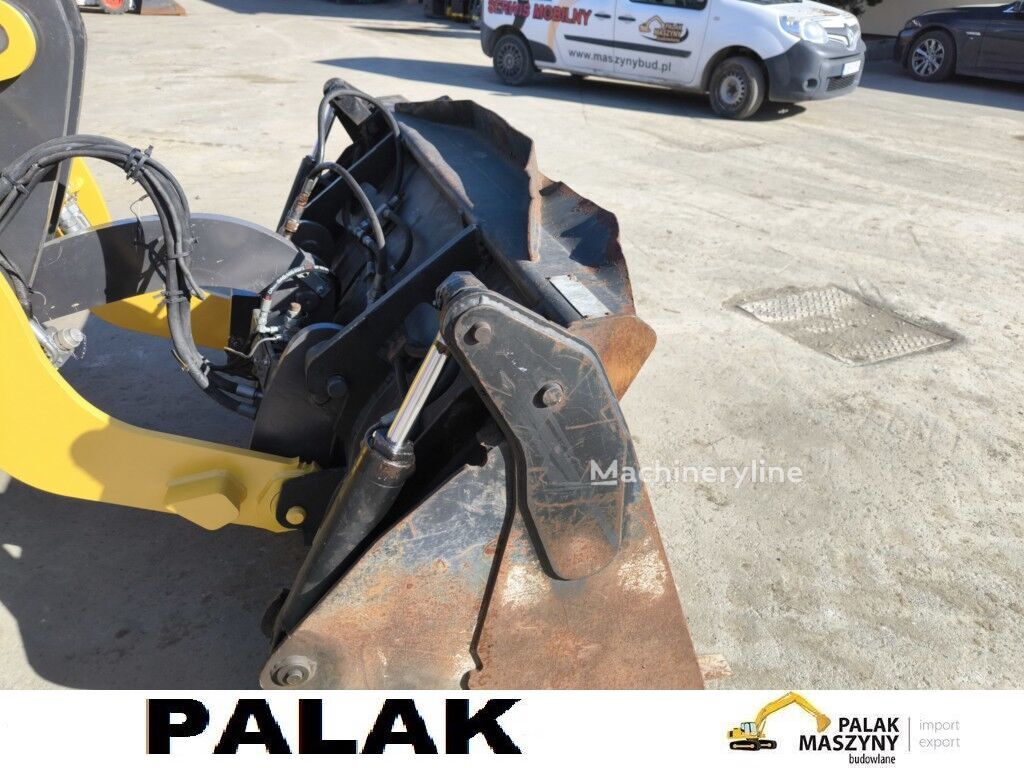 2015 New Holland, 5 448 mth, dovoz Skladom v EÚ — foto 14 z 16