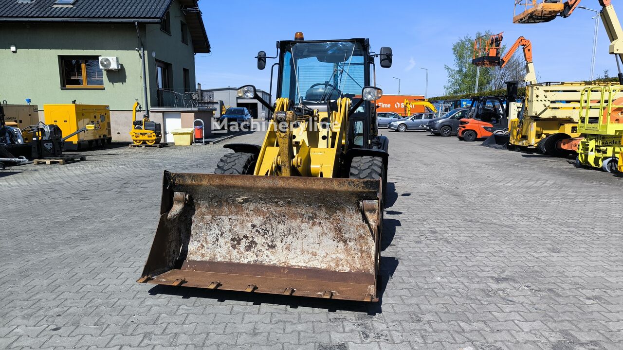 2017 Caterpillar 906M, 4 430 mth, dovoz Skladom v EÚ — foto 2 z 16