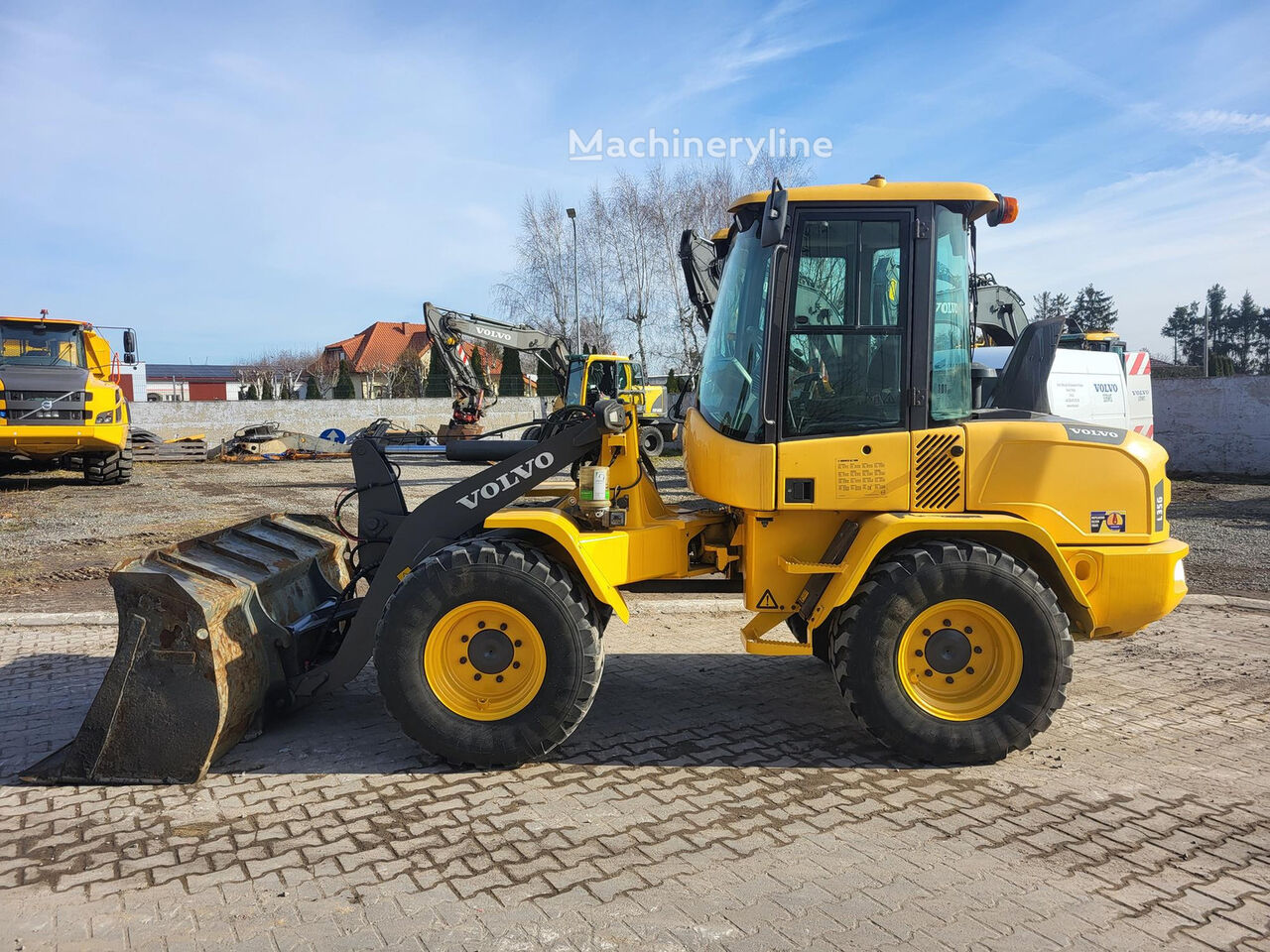 2020 Volvo L35G, 5 950 mth, dovoz Skladom v EÚ — foto 3 z 16