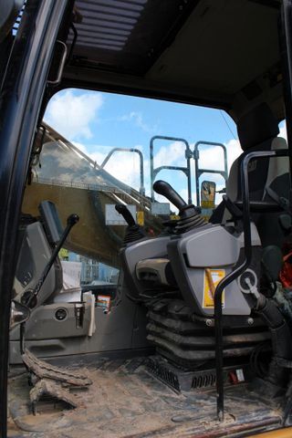2014 Caterpillar 323EL, 11 031 mth, dovoz Skladom v EÚ — foto 10 z 14