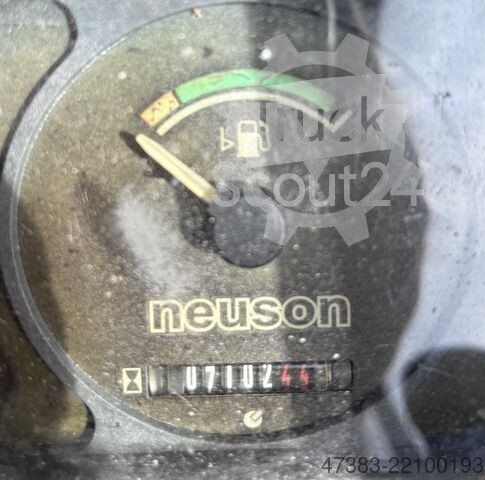 2002 Neuson 12002 RD, dovoz Skladom v EÚ — foto 3 z 5