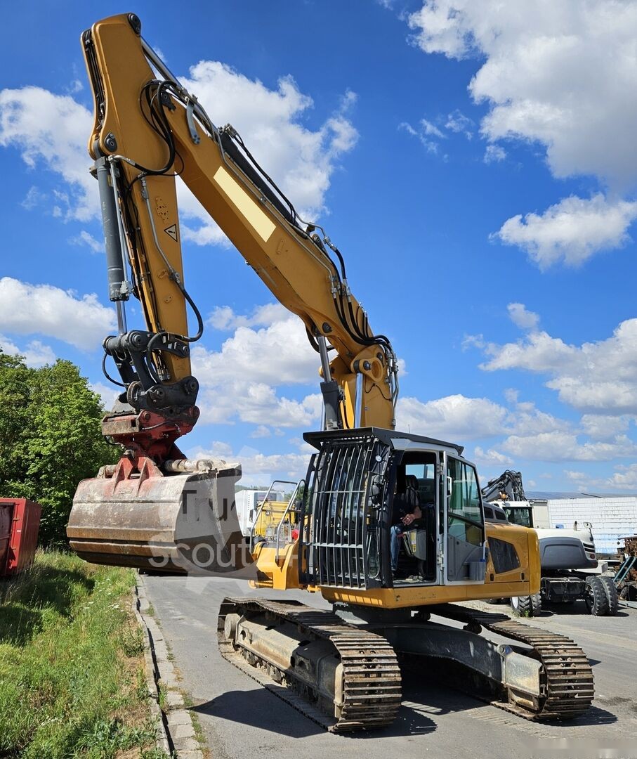 2019 Liebherr R 926 LC, 5 964 mth, dovoz Skladom v EÚ — foto 1 | AMECAR 2019 Liebherr R 926 LC, 5 964 mth, dovoz Skladom v EÚ — foto 1