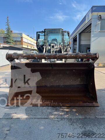 2011 Komatsu LOADER, 12 390 mth, dovoz Skladom v EÚ — foto 3 z 5