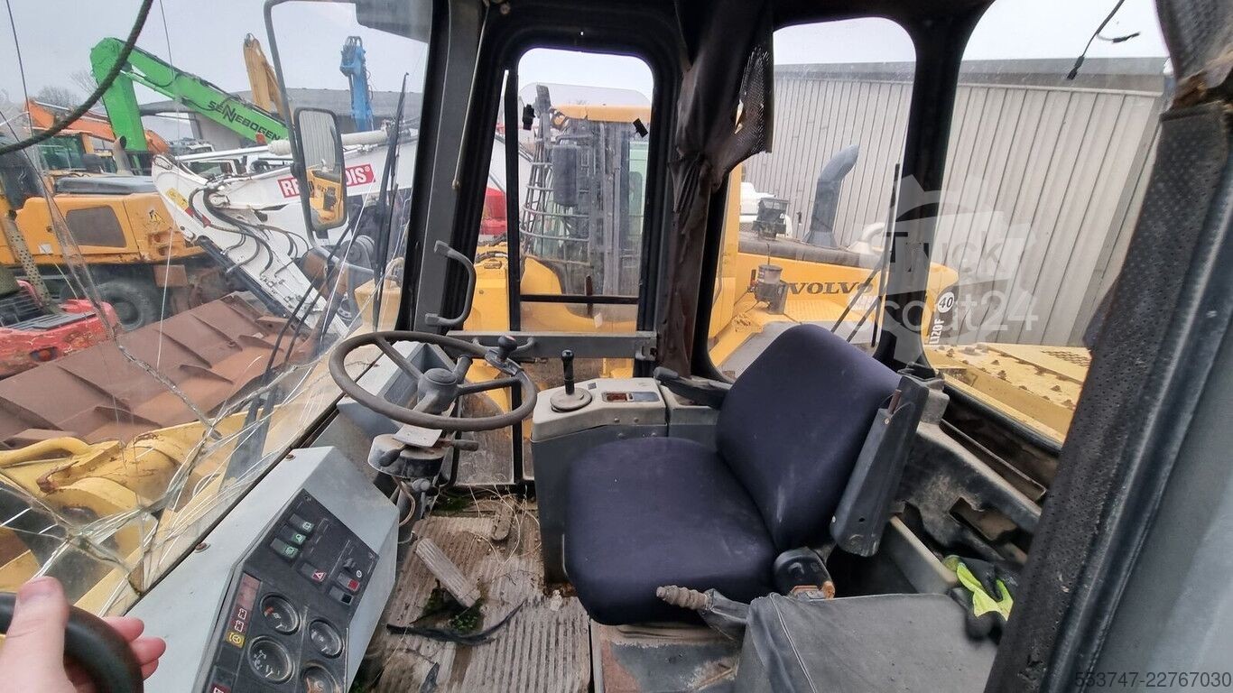 1990 Hanomag 70 E, 2 771 mth, dovoz Skladom v EÚ — foto 5 z 5