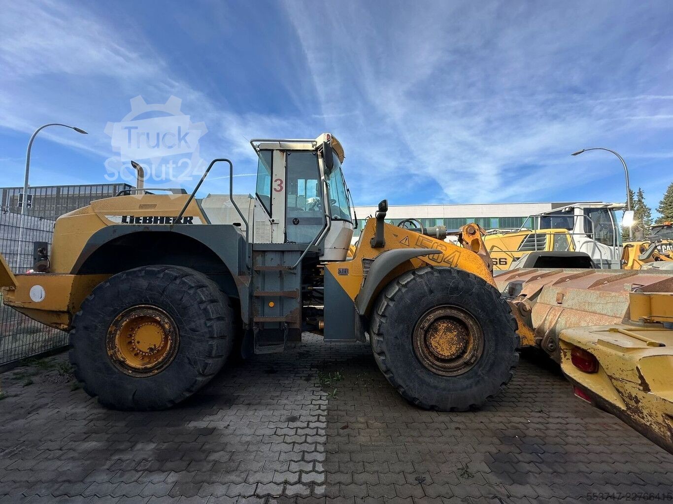 2002 Liebherr L 564, 28 300 mth, dovoz Skladom v EÚ — foto 1 | AMECAR 2002 Liebherr L 564, 28 300 mth, dovoz Skladom v EÚ — foto 1