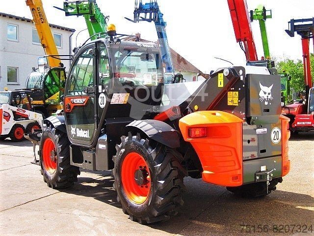 2026 Bobcat MANIPULÁTOR, dovoz Skladom v EÚ — foto 2 z 5