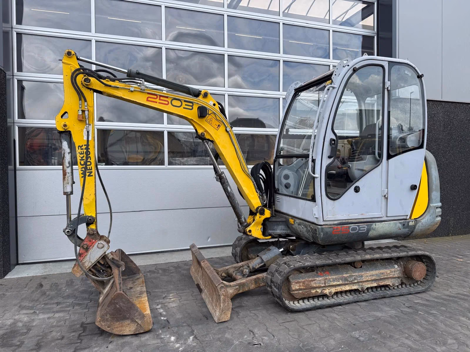 2012 Wacker Neuson 2503, 4 702 mth, dovoz Skladom v EÚ — foto 2 z 12