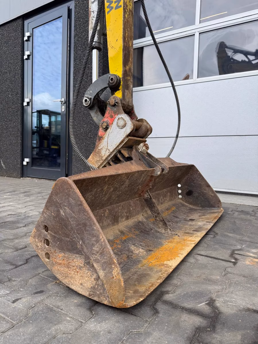 2012 Wacker Neuson 2503, 4 702 mth, dovoz Skladom v EÚ — foto 5 z 12