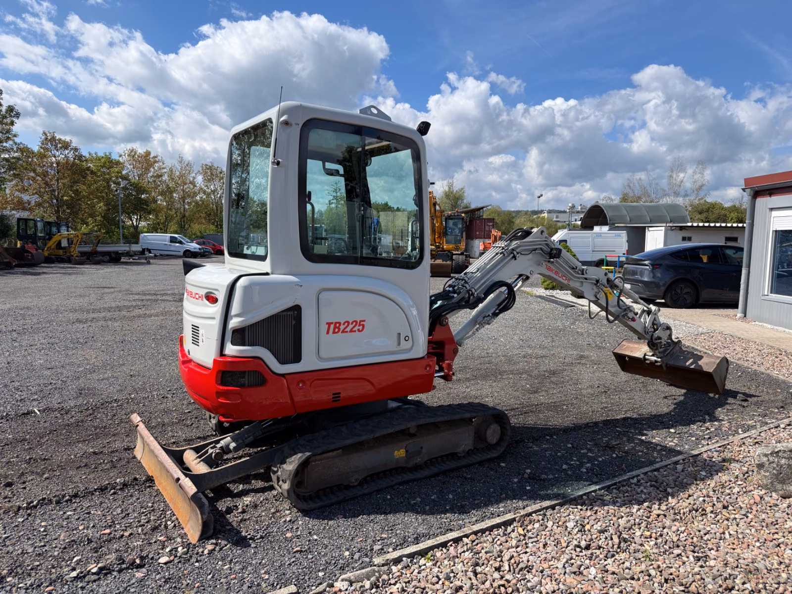 2021 Takeuchi TB225, 1 600 mth, dovoz Skladom v EÚ — foto 6 z 12