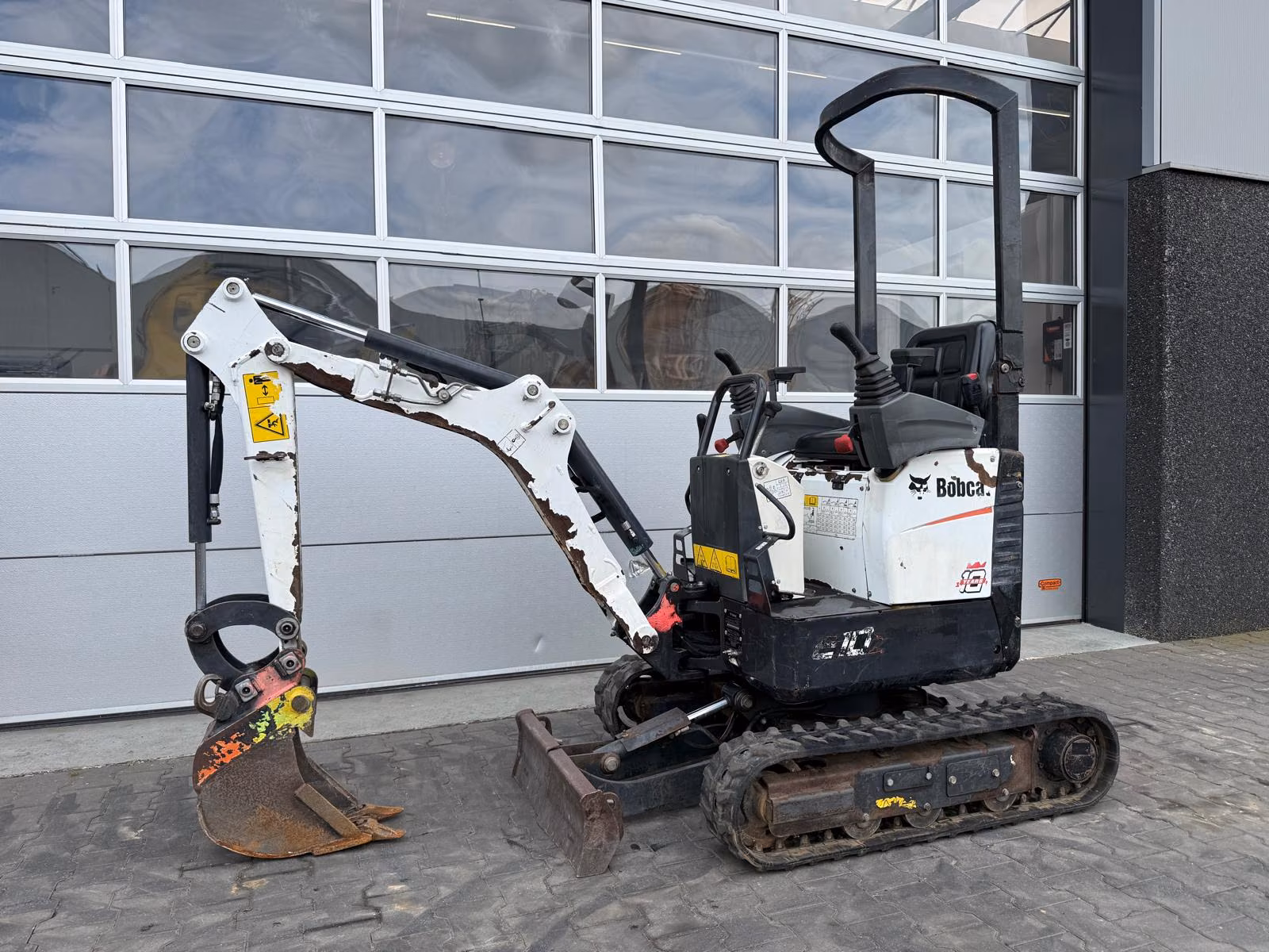 2018 Bobcat E10Z, 1 460 mth, dovoz Skladom v EÚ — foto 2 z 12