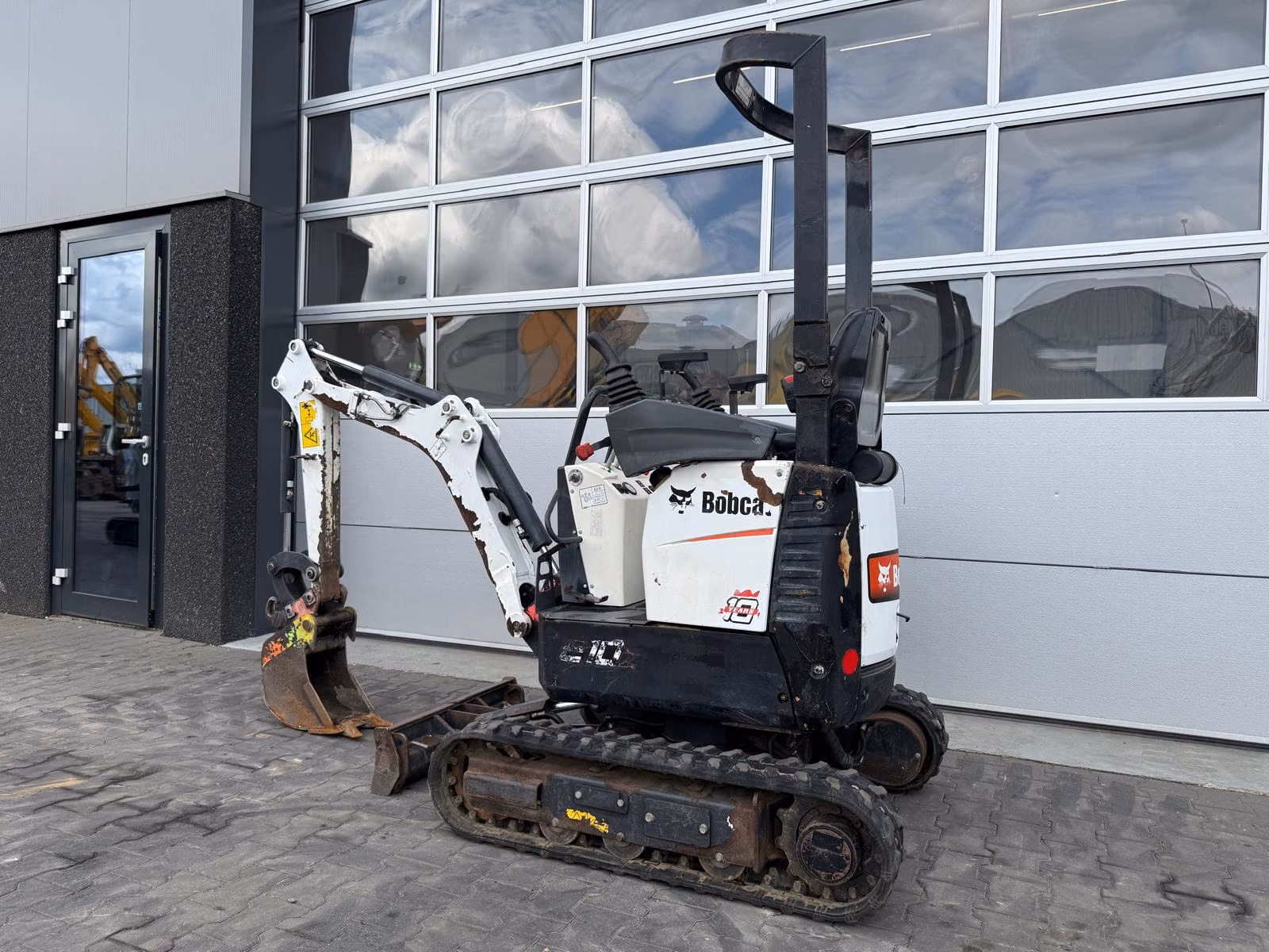 2018 Bobcat E10Z, 1 460 mth, dovoz Skladom v EÚ — foto 3 z 12