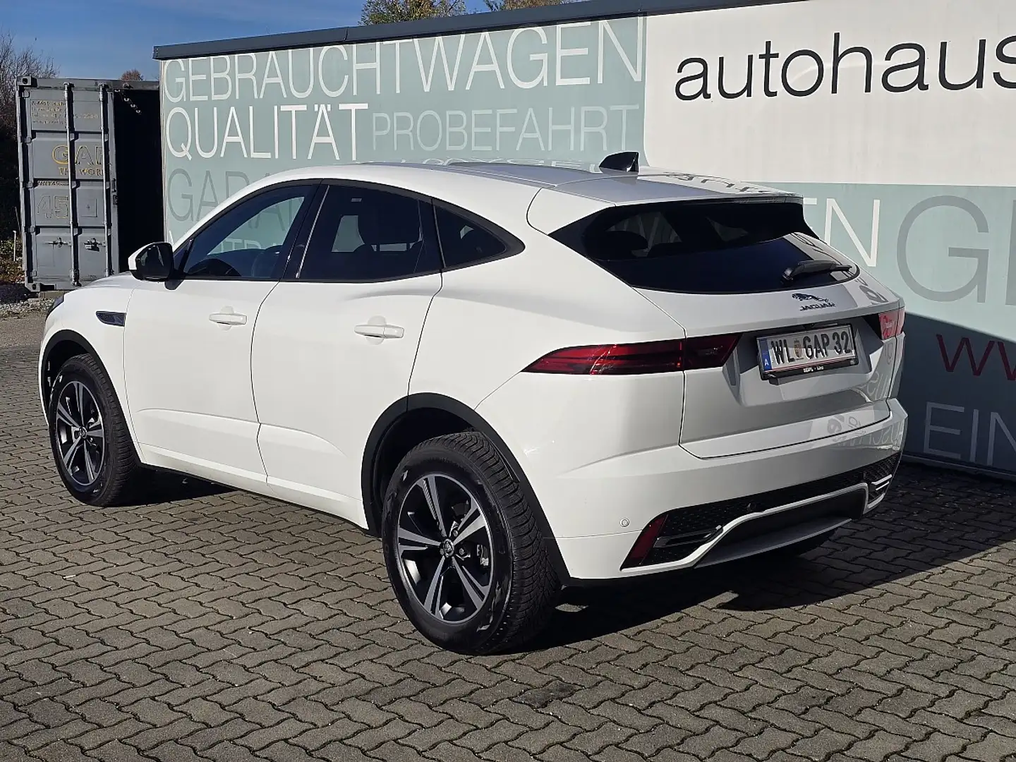 2024 Jaguar E-Pace, 25 000 km, Rakúsko — foto 4 z 12