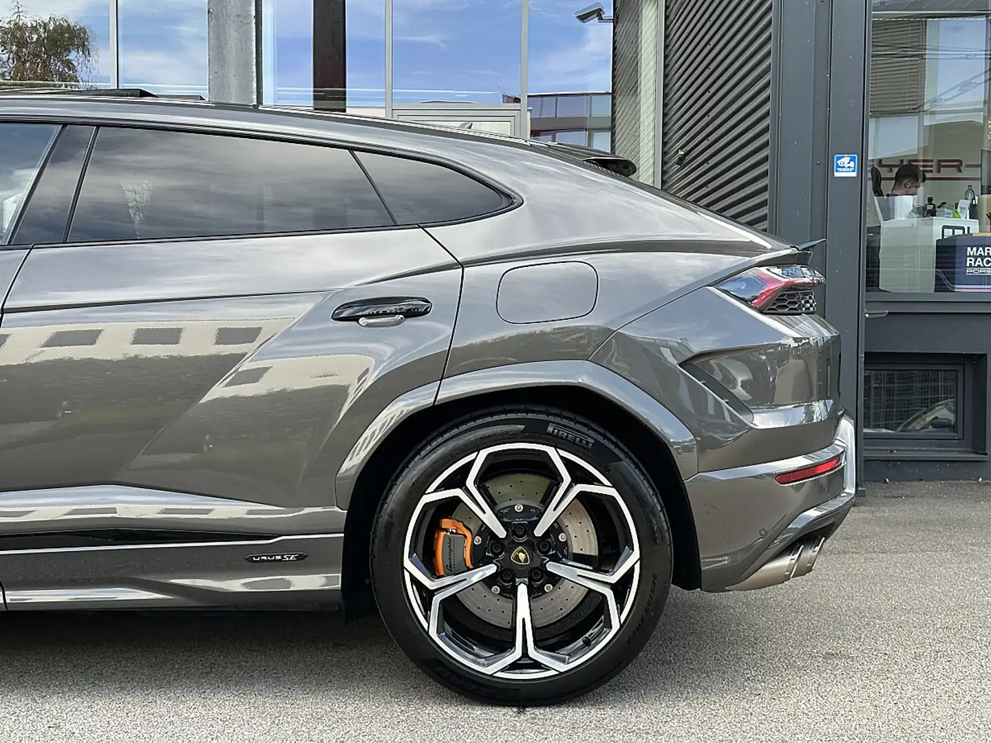 2025 Lamborghini Urus, 8 990 km, Rakúsko — foto 9 z 12