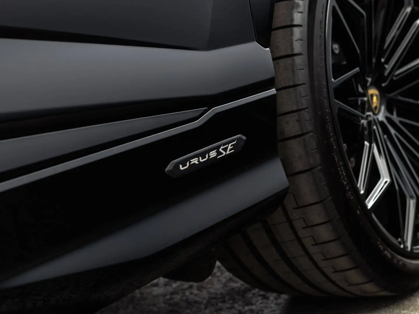 2026 Lamborghini Urus, 3 500 km, Rakúsko — foto 10 z 12