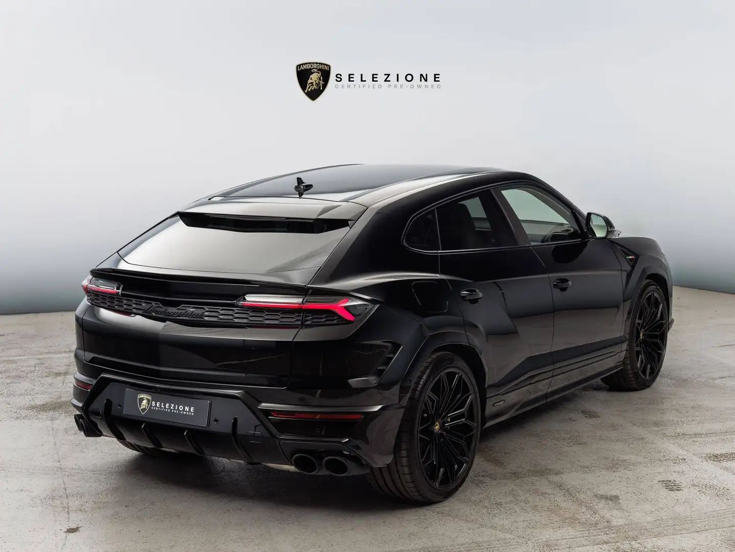 2026 Lamborghini Urus, 3 500 km, Rakúsko — foto 4 z 12