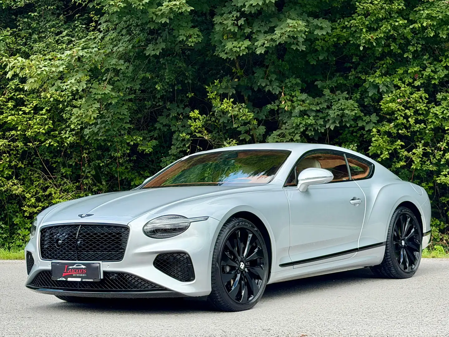 2026 Bentley Continental, 2 000 km, Rakúsko — foto 1