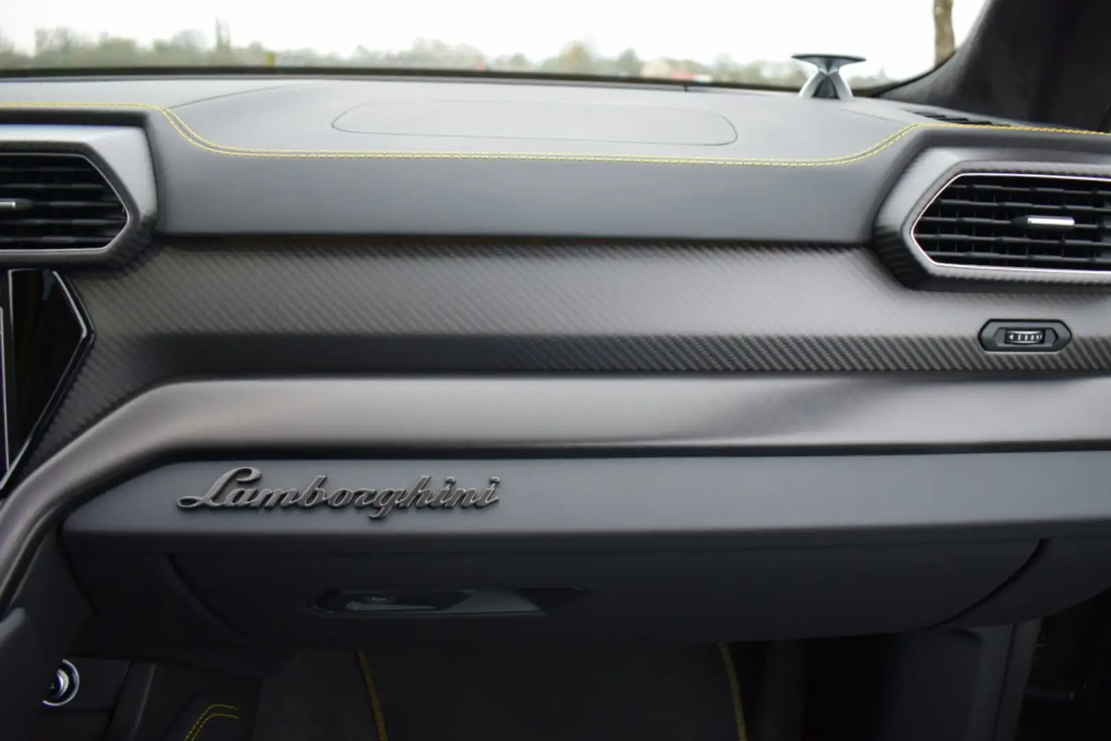 2024 Lamborghini Urus, 5 785 km, Belgicko — foto 10 z 12