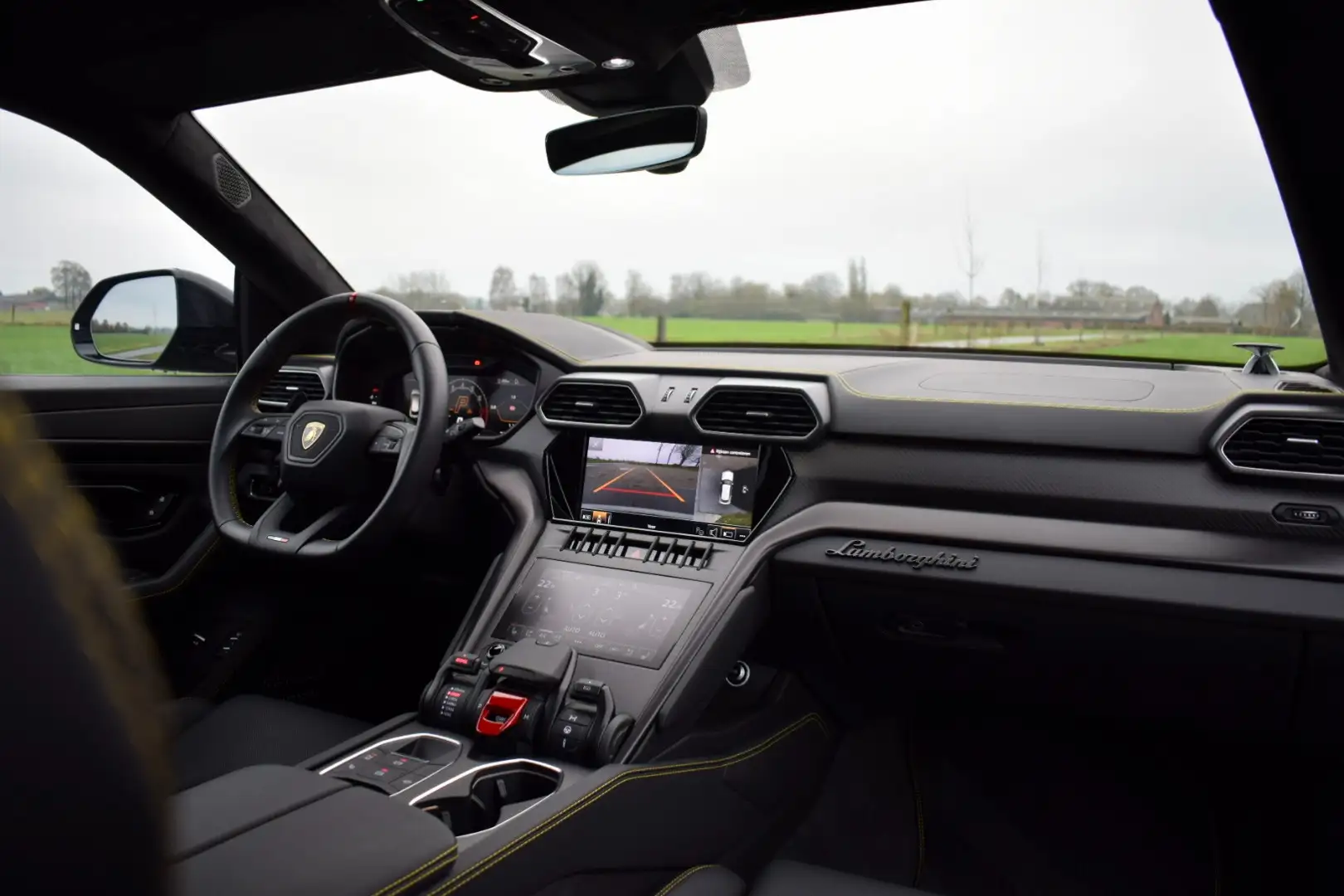2024 Lamborghini Urus, 5 785 km, Belgicko — foto 9 z 12