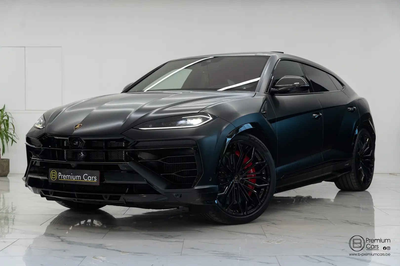 2026 Lamborghini Urus, 2 000 km, Belgicko — foto 1