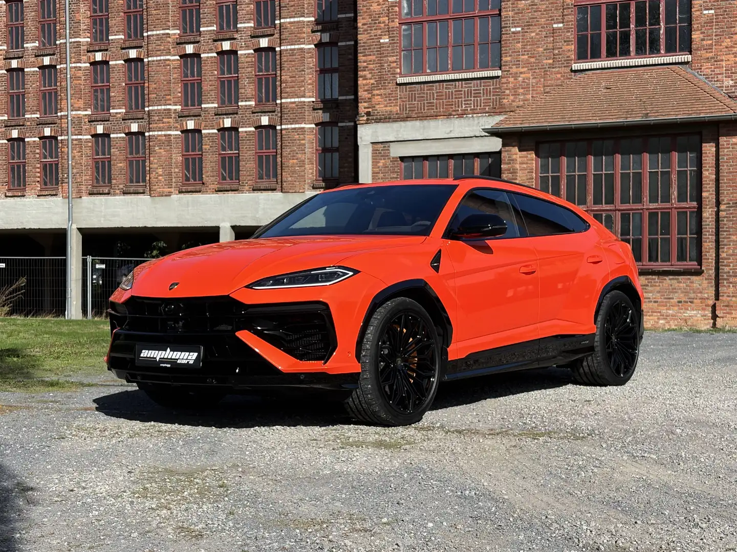 2026 Lamborghini Urus, oranžová, 8 939 km, Belgicko — foto 1