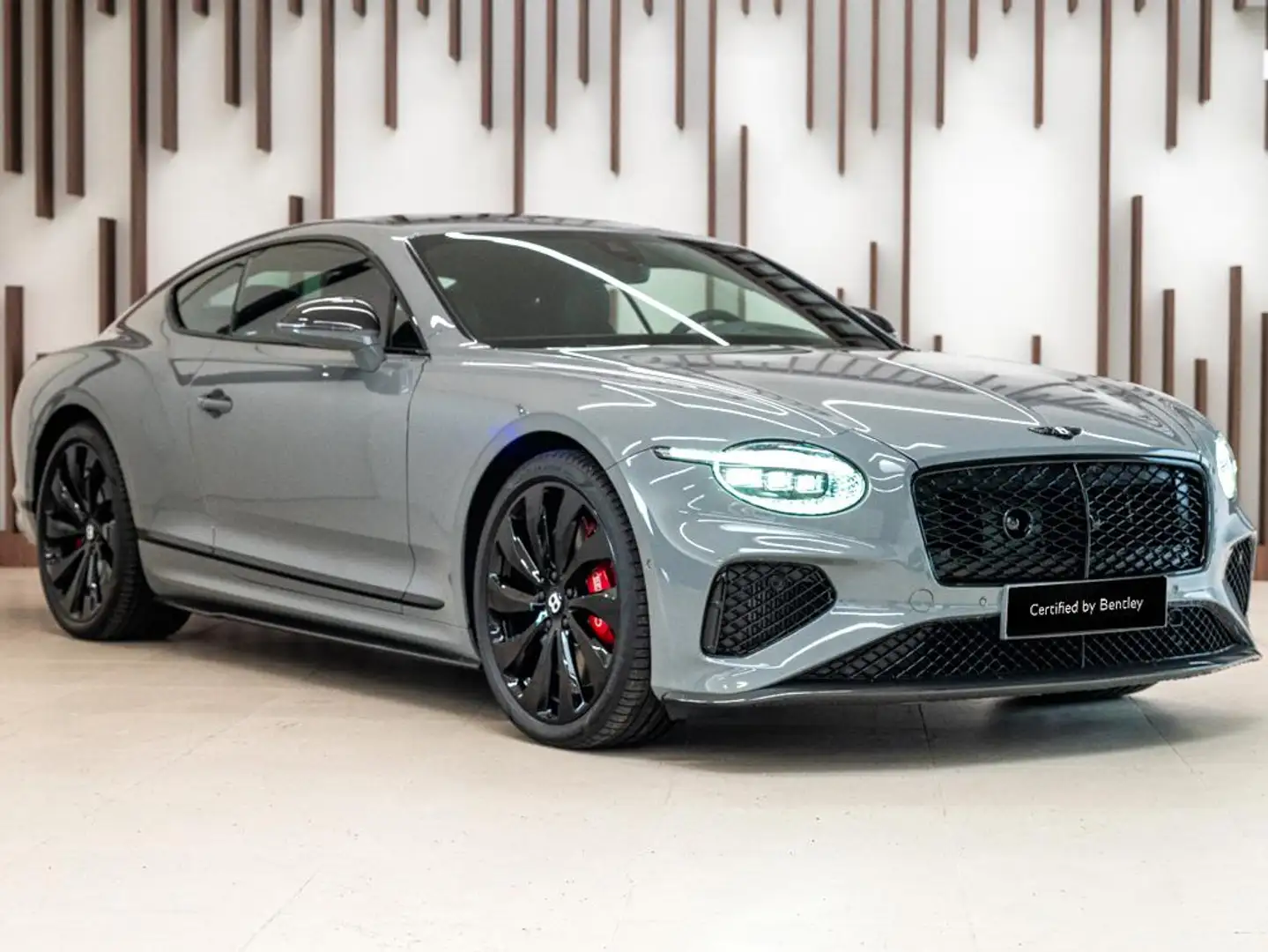 2026 Bentley Continental GT, 5 000 km, Belgicko — foto 1