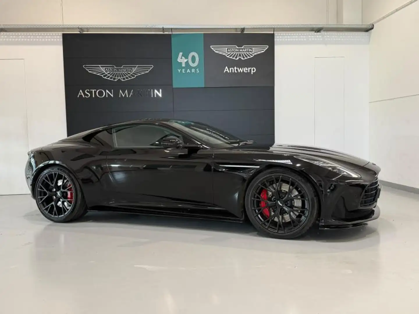 2024 Aston Martin DB12, 48 115 km, Belgicko — foto 1