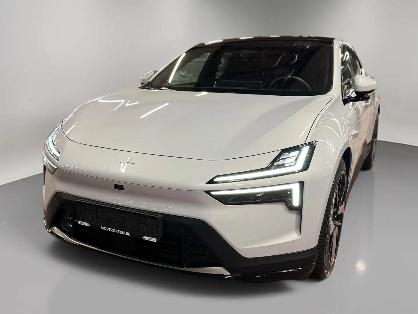 2025 Polestar 4, 4 100 km, Belgicko — foto 1