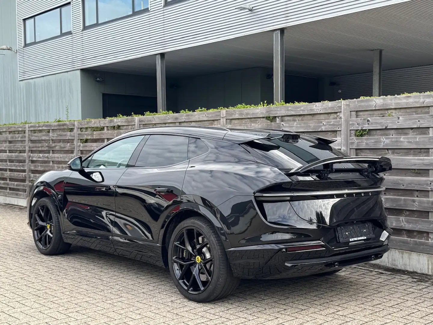 2024 Lotus Eletre, 57 838 km, Belgicko — foto 2 z 12