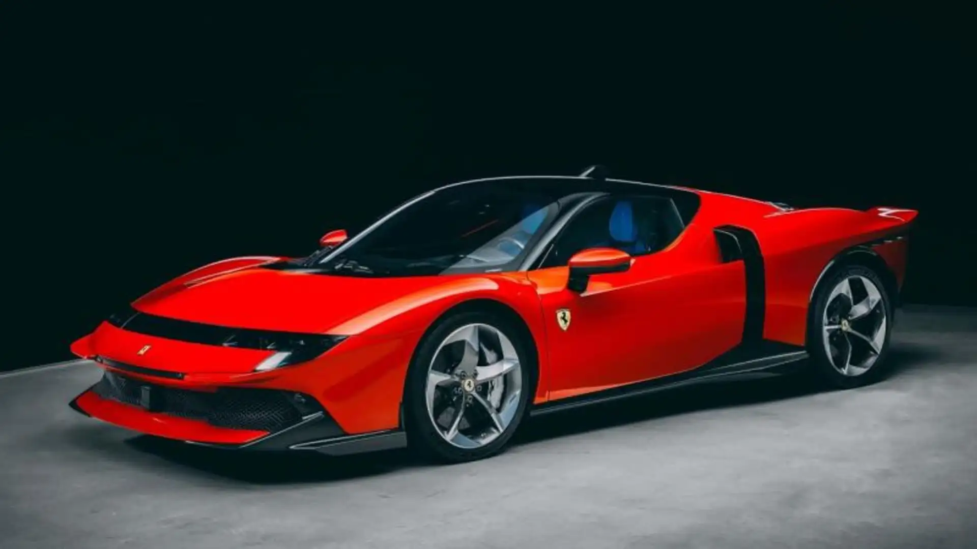2026 Ferrari Testarossa, 100 km, Španielsko — foto 1