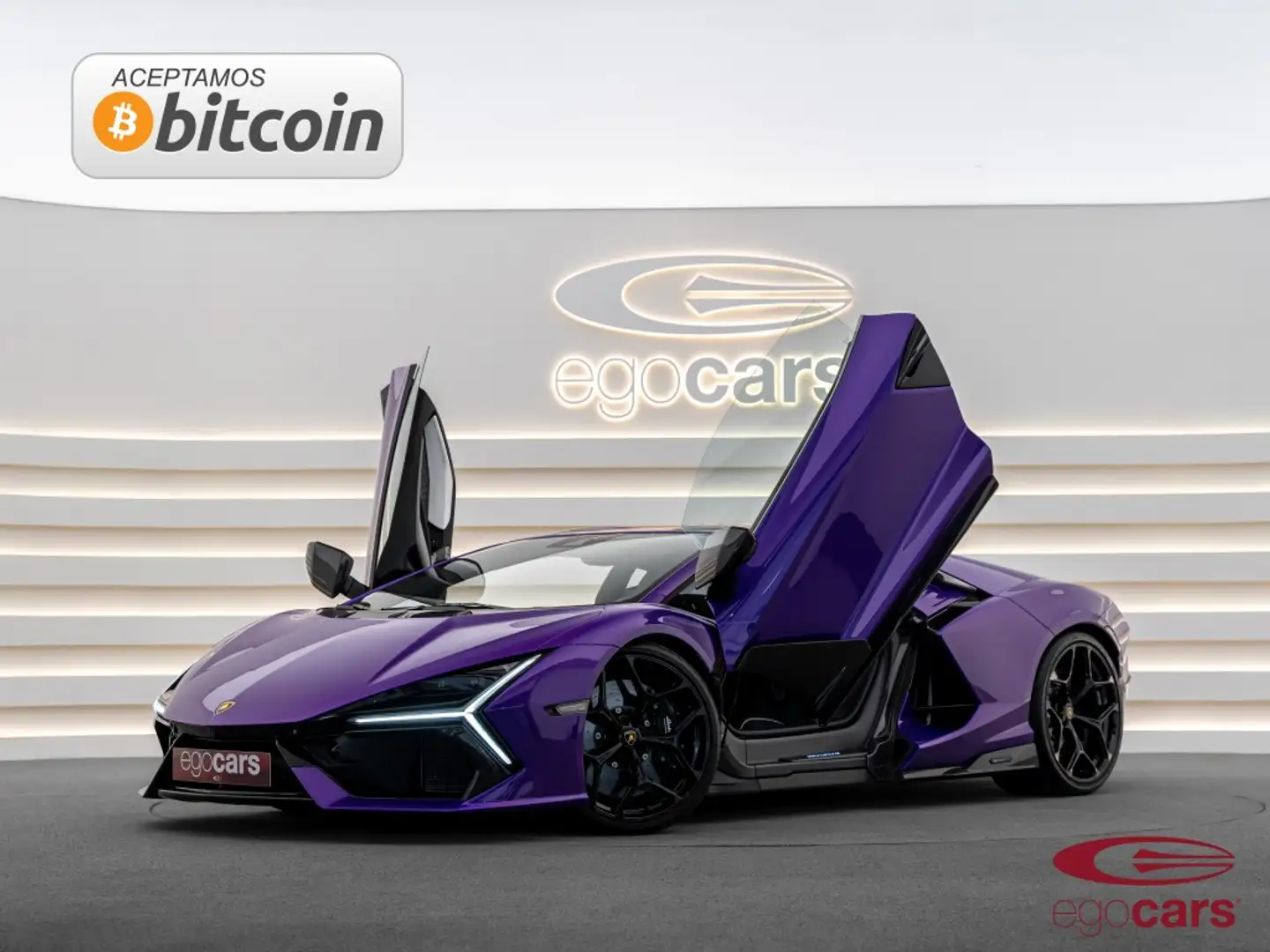 2025 Lamborghini Revuelto, 6 000 km, Španielsko — foto 1