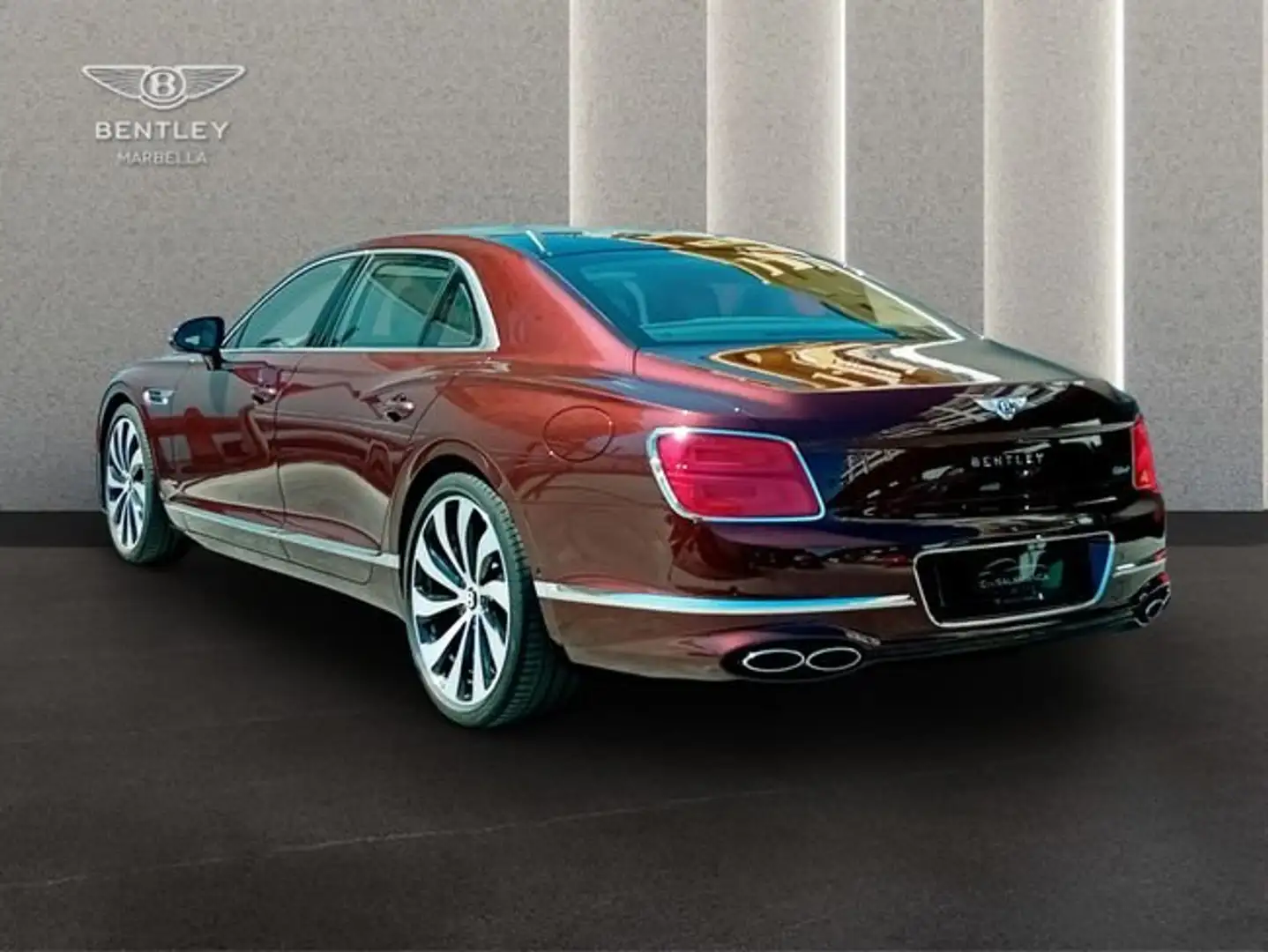 2025 Bentley Flying Spur, 23 000 km, Španielsko — foto 8 z 12