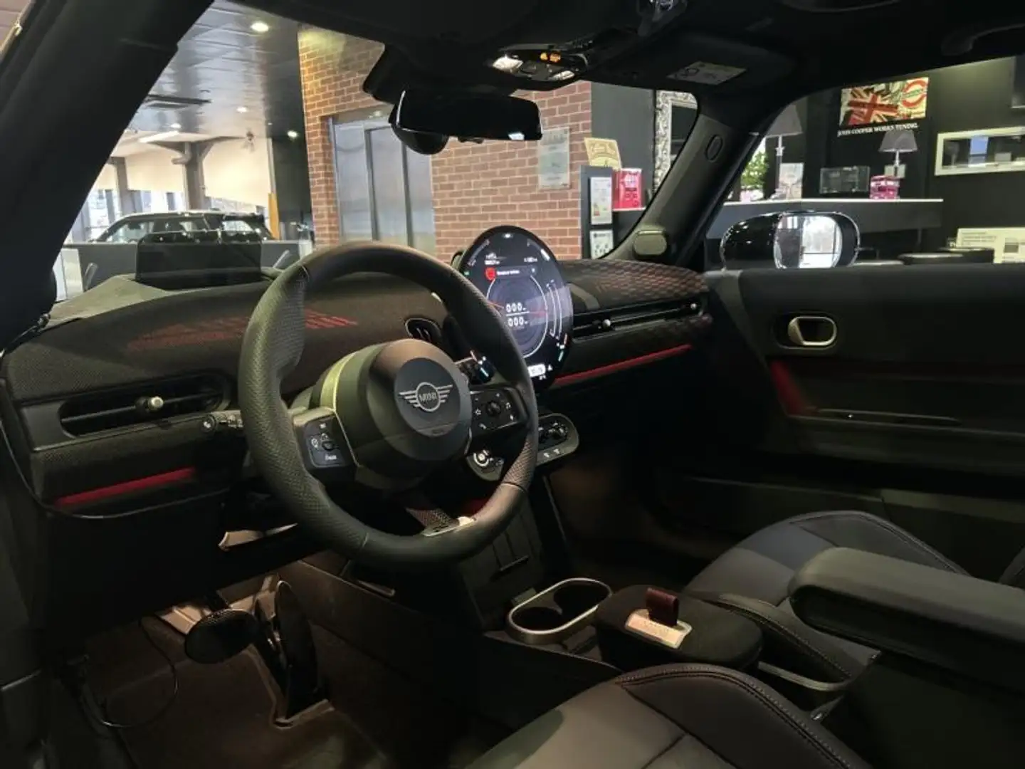 2026 MINI Cooper, 10 km, Francúzsko — foto 4 z 5