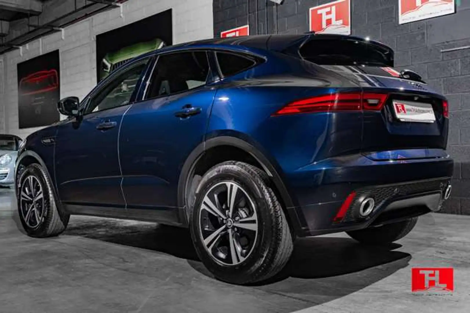 2023 Jaguar E-Pace, 63 000 km, Francúzsko — foto 3 z 12