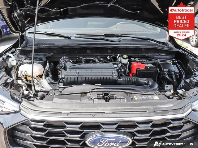 2025 Ford Escape ST-Line, čierna, 34 419 km, dovoz Kanada — foto 11 z 20