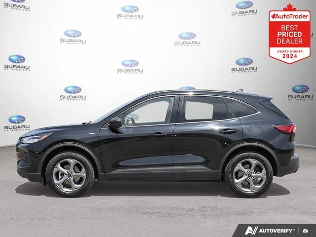 2025 Ford Escape ST-Line, čierna, 34 419 km, dovoz Kanada — foto 2 z 20