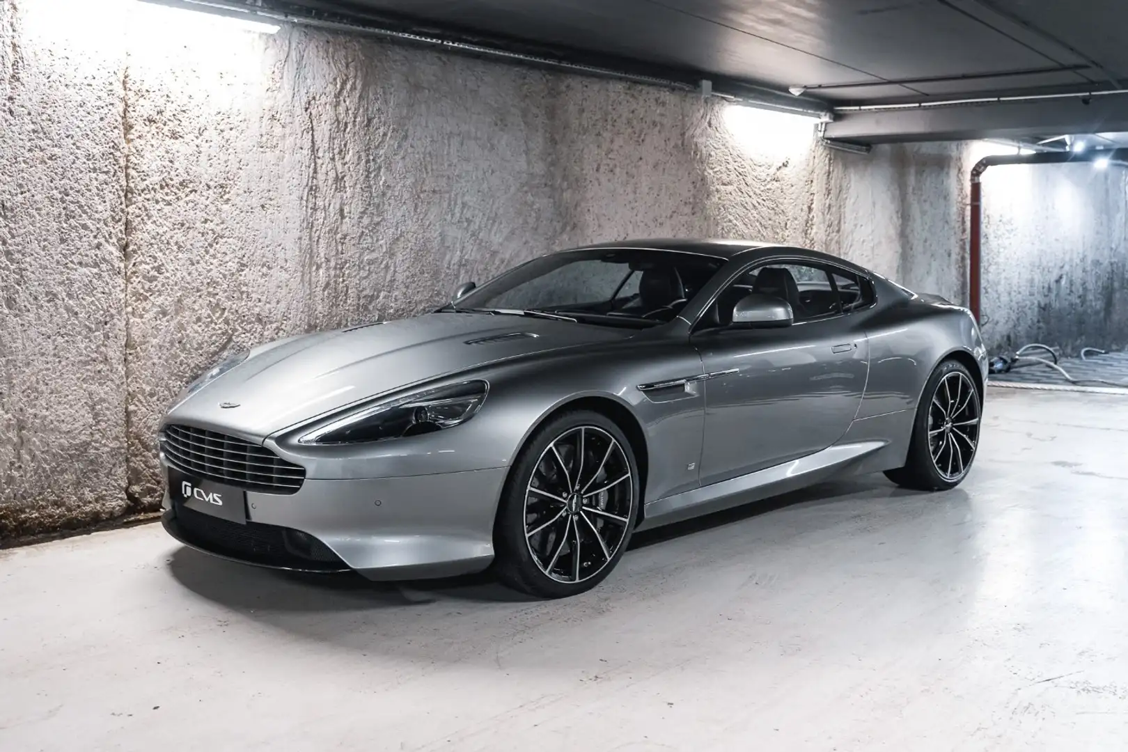 2025 Aston Martin DB9, 4 530 km, Francúzsko — foto 1